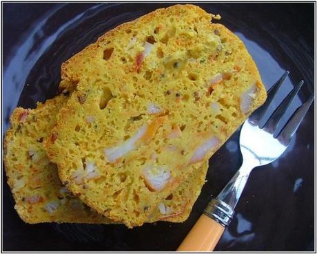 Cake carottes & haddock, épicé de curcuma & graines de moutarde