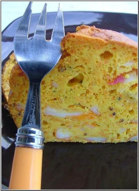 Cake carottes & haddock, épicé de curcuma & graines de moutarde