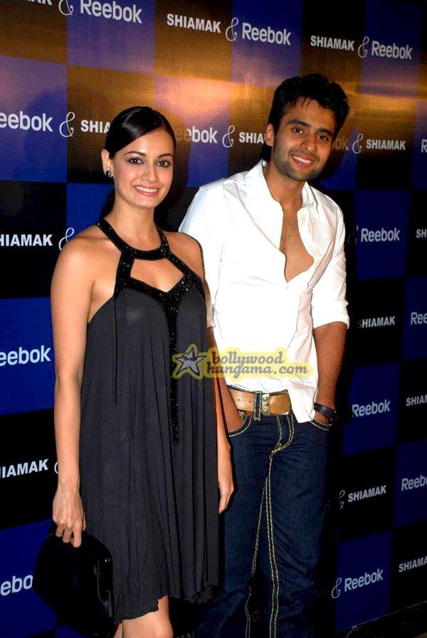 [PHOTOS] Big B & Abhishek grace Reebok's Shiamak collection launch