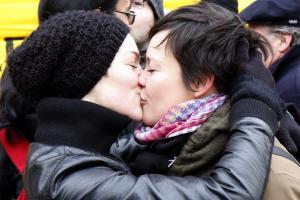 lesbiennes-homophobie-28-mars-2009.1238210453.jpg