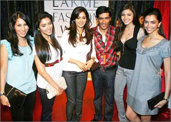 [PHOTOS] LAKME FASHION WEEK 2009 Jour 1