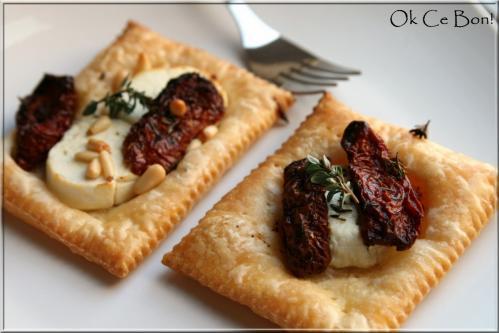Carrés feuilletés chèvre et tomates confites