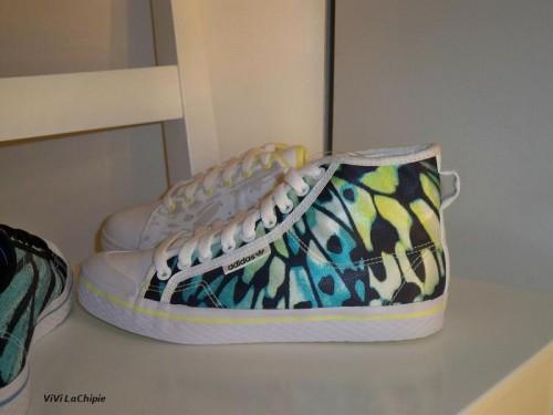 adidas modèle bariolé.jpg