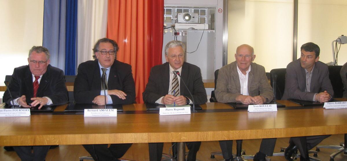 Le Président de la fédération française d'athlétisme à La Roche !