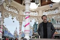 Lancement de La Fête Magique de Mickey avec des célébrités à Disneyland Paris jean-hugues-anglade-la-fete-magique-de-mickey