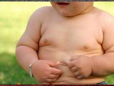 Obésité précoce surveiller prise poids nourrisson