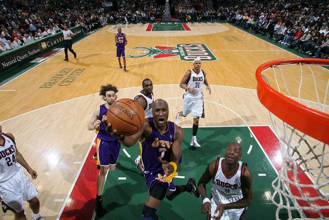 Lakers 104 @ 98 Bucks (01.04.2009)