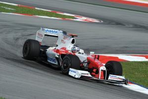 F1 - Jarno Trulli manque la pole de quelques centièmes