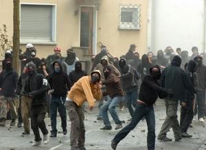 strasbourg-violences ps76 76  source http://arphotos.dna.fr