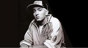 Eminem : Découvrez le clip de son premier single, 