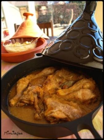Tajine au poulet et oignons confits