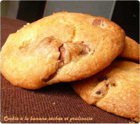 Cookies à la banane séchée et pralinoise