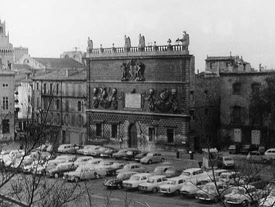 Quaranto an après plaço dou Palais / Quarante ans après place du Palais / Fourty years after at Palace square