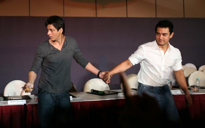 Shah Rukh: Je suis un peu moins intelligent qu’Aamir