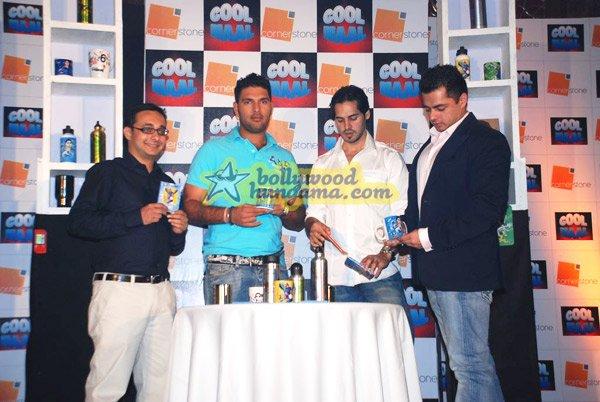 Yuvraj Singh présente ses produits