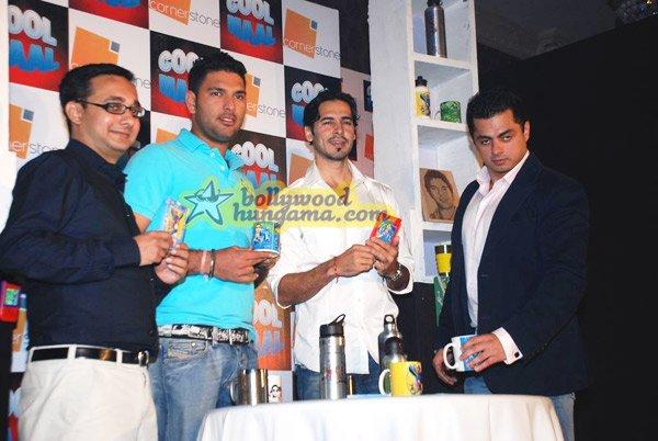 Yuvraj Singh présente ses produits