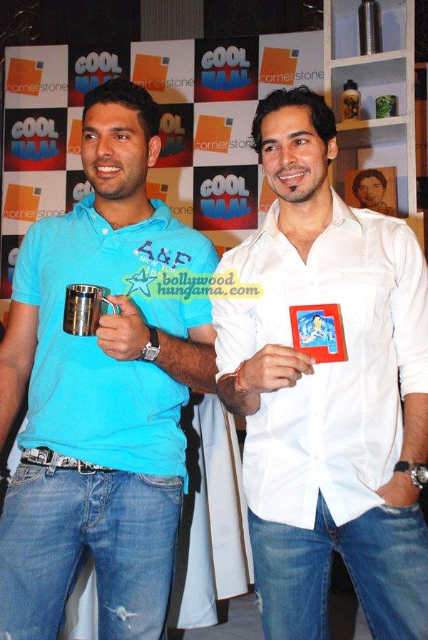 Yuvraj Singh présente ses produits