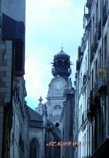 Nantes en avril: bleu gris ardoise