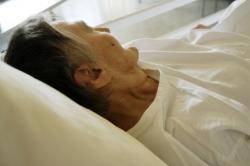 hôpital vieille dame