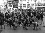 Piccadilly Circus devient piste danse danseuses Beyoncé