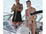 Bonus: Rihanna Perry vacances ensemble