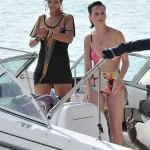 Bonus: Rihanna et Kat Perry en vacances ensemble