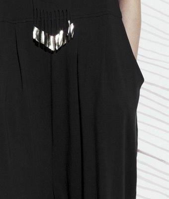 Rabbit on the run ! Rabbit on the run !