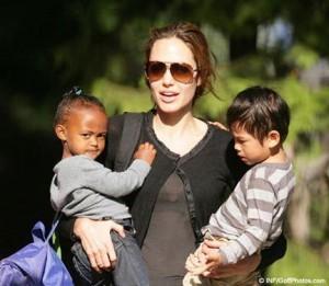 Angelina Jolie: veut garder la tribu