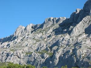 Montagne Sainte-Victoire, randonnées en Provence, Aix en Provence, ecotourisme Provence