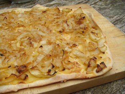 Idees de dinner de semaine, fausse pizza moutarde onion et double tarte aux pommes