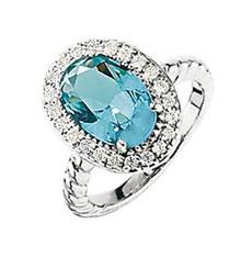 Bague en argent avec pierre imitation zirconias, 56€ chez Matty.com