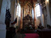 Visiter: L'une des 2 églises St Nicolas