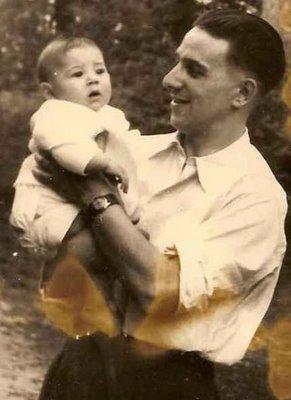 Les premiers sourires sont pour soi !