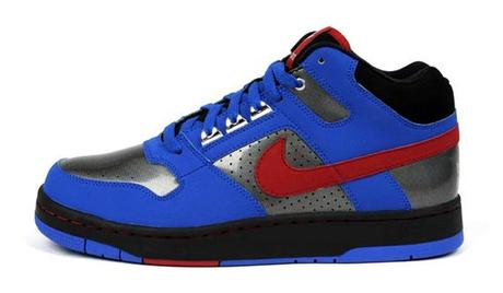 nike_delta_force_blue_red_1