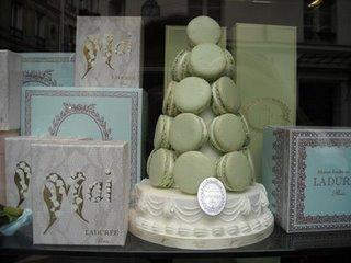 CHEZ LADUREE