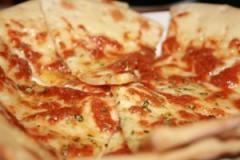 Dévorer un livre ou une pizza ? Les habitants optent pour les deux