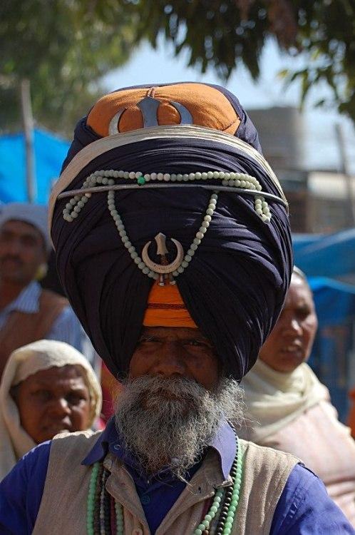 Les turbans des Nihangs