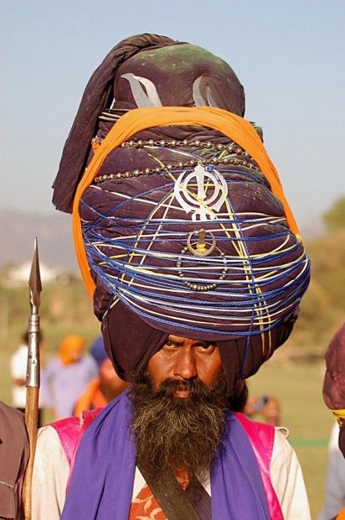 Les turbans des Nihangs