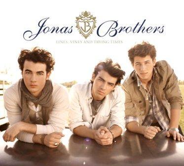 Jonas Brothers – Ecoutez « Paranoid », leur nouveau titre