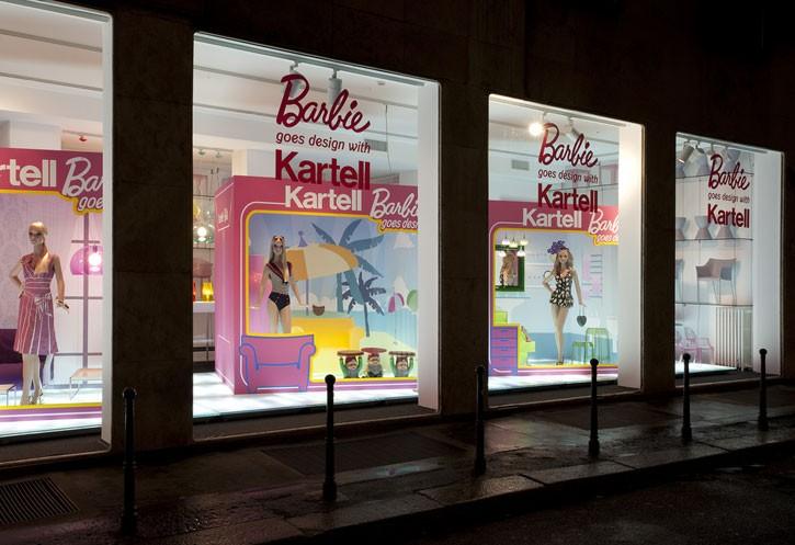 barbie_goes_design_kartell1.jpg