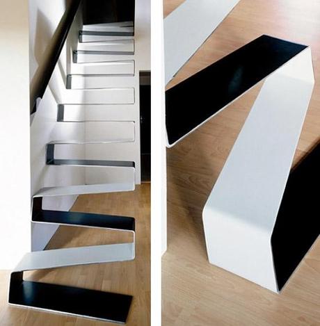 staircase-watch-your-step-escalier