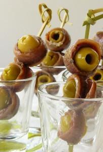 Idée de tapas : Olives aux anchois