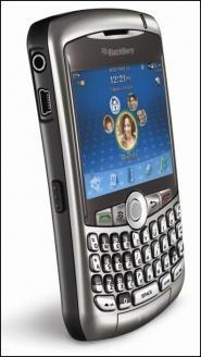 Blackberry curve 8900 (crédit : RIM)