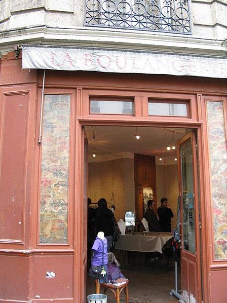 Wanted : bijoux jouets identifiés de sortis dans Paris !