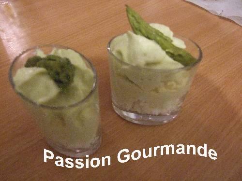 Brouillade d'Oeufs à l'Espuma d'Asperges