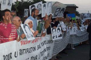 Manifestation des Parents et Amis de Disparus au Maroc, Casablanca 21 mars 2009