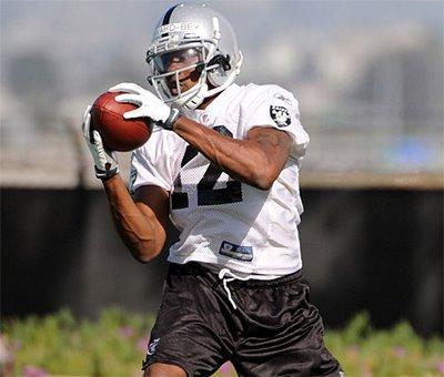 Ça commence mal pour Heyward-Bey