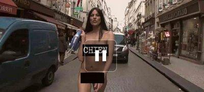 Baby Baby Baby : nues dans Paris pour un clip électro