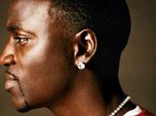 parfum signé Akon
