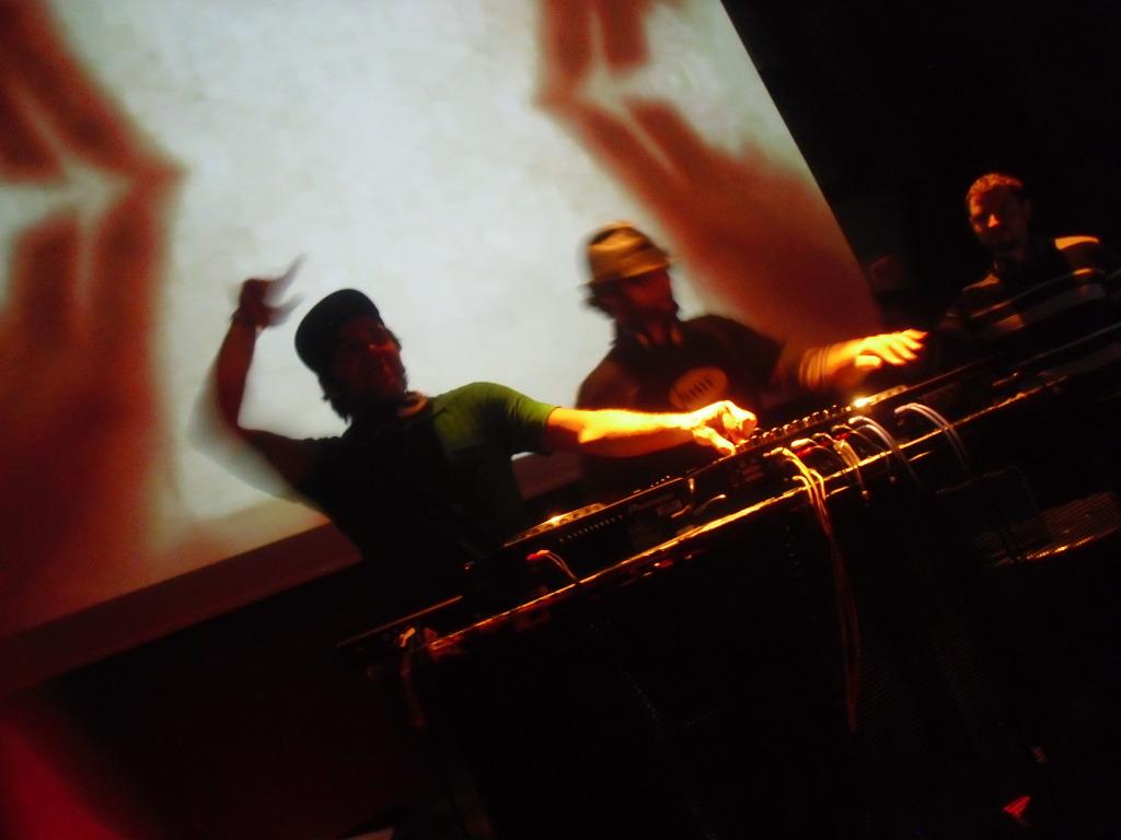 blatta & inesha,electrocorp